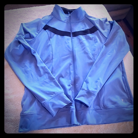 Danskin Now Jackets & Blazers - NWOT Dabskin Now large blue zip up jacket